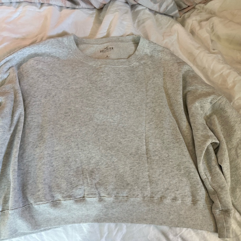 Hollister Gray Sweatshirt and Shorts Set